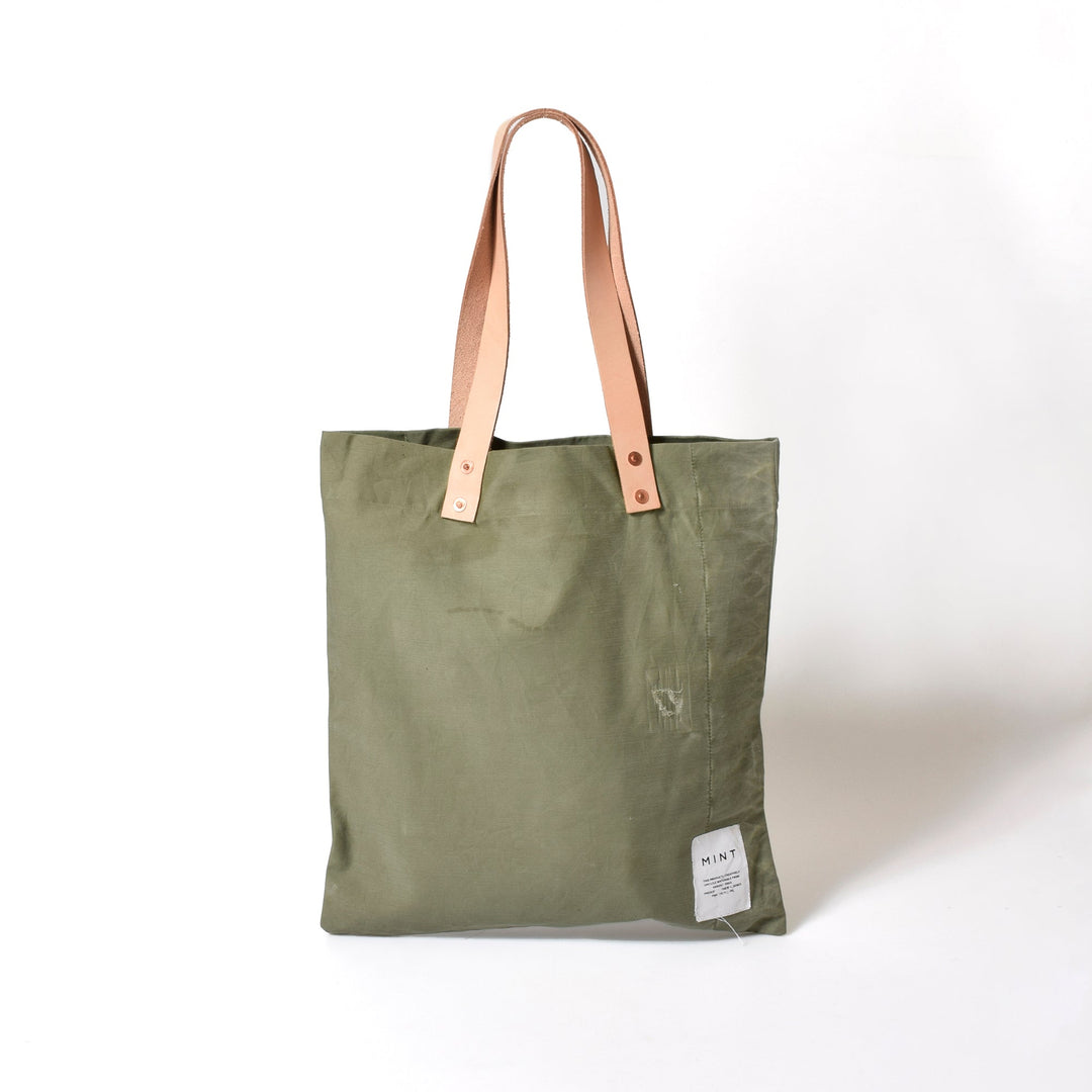 HANDY ミリタリートート｜オリーブのヴィンテージ生地とヌメ革ハンドル