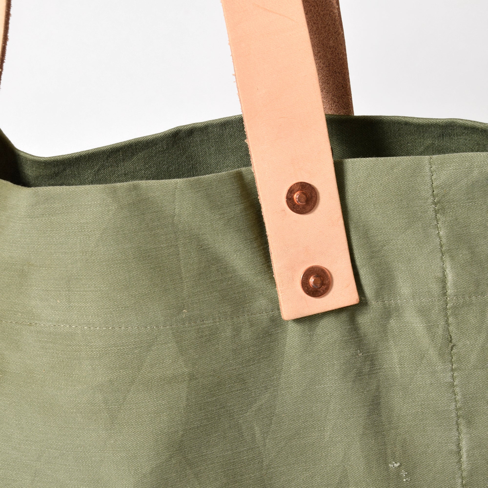 HANDY ミリタリー トートバッグ / MINT Upcycled