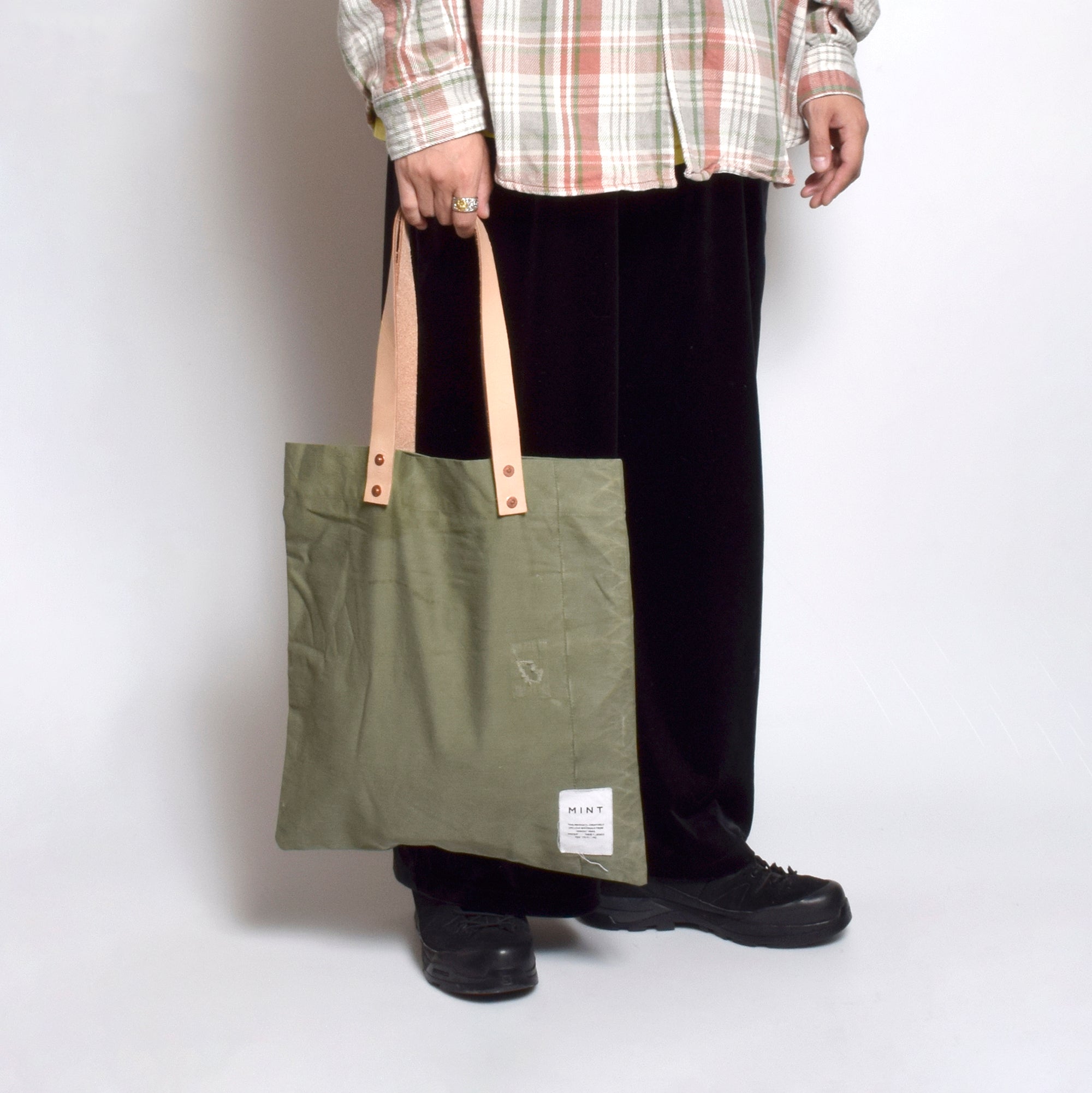 HANDY ミリタリー トートバッグ / MINT Upcycled