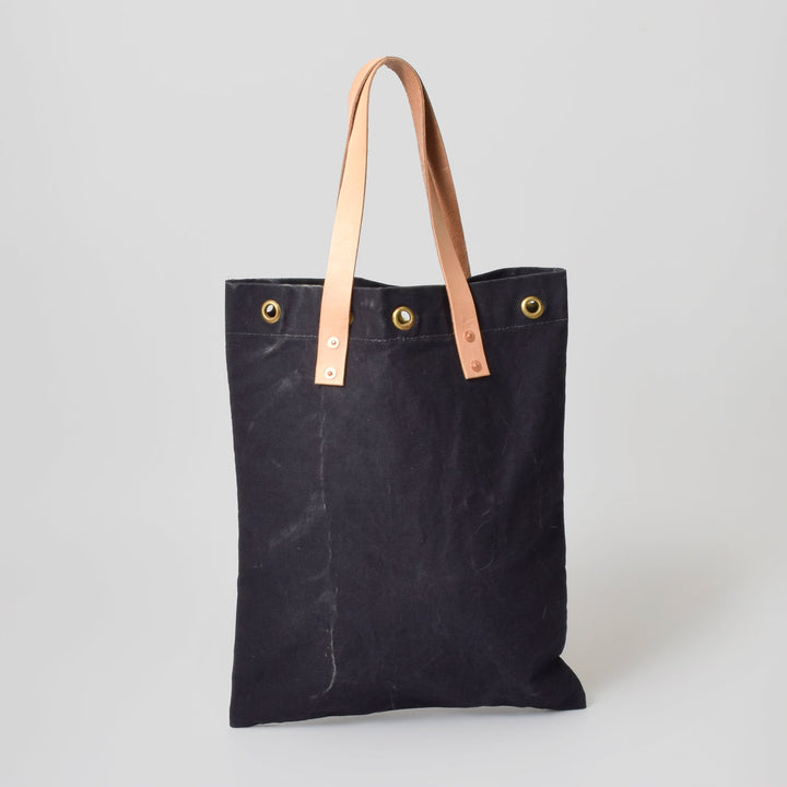 HANDY 1960s EURO ARMY ブラックキャンバス トートバッグ / MINT Upcycled