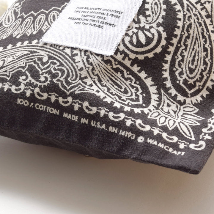 ヴィンテージバンダナ 巾着ポーチ Lサイズ（黒） / MINT Upcycled