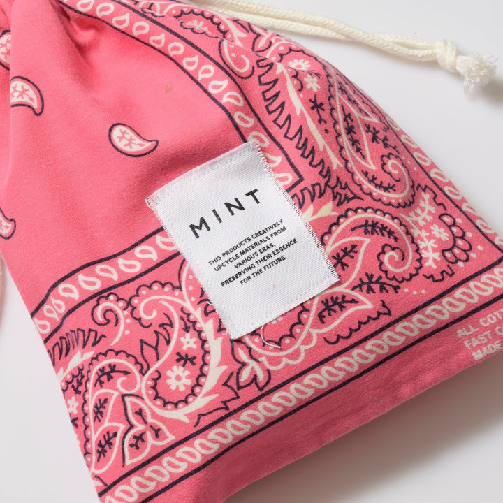 ヴィンテージバンダナ 巾着ポーチ Lサイズ（ピンク） / MINT Upcycled
