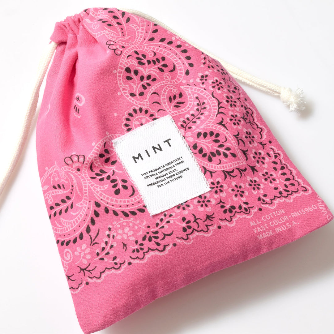 ヴィンテージバンダナ 巾着ポーチ Lサイズ（ピンク） / MINT Upcycled