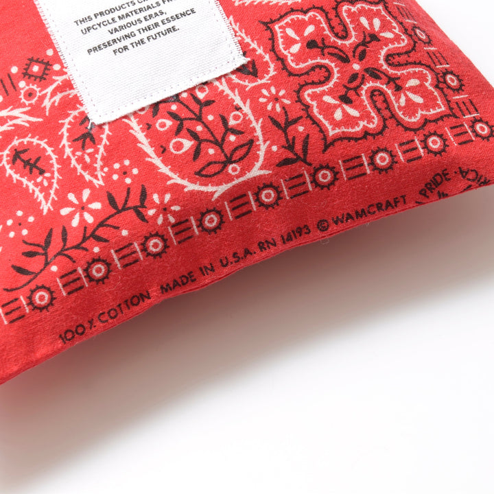 ヴィンテージバンダナ 巾着ポーチ Lサイズ（赤） / MINT Upcycled