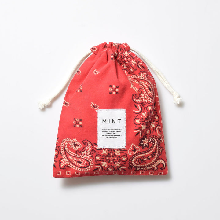 ヴィンテージバンダナ 巾着ポーチ Lサイズ（赤） / MINT Upcycled