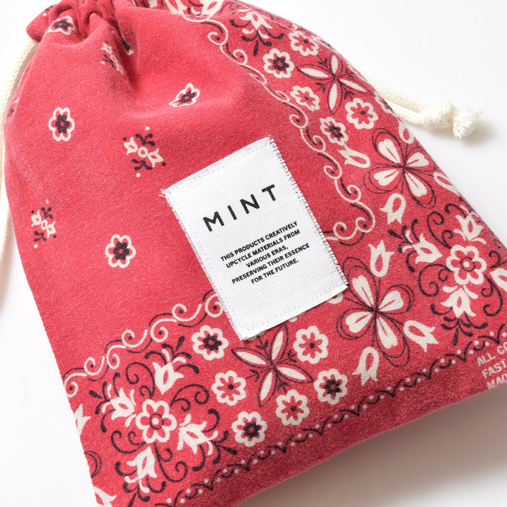 ヴィンテージバンダナ 巾着ポーチ Lサイズ（赤） / MINT Upcycled