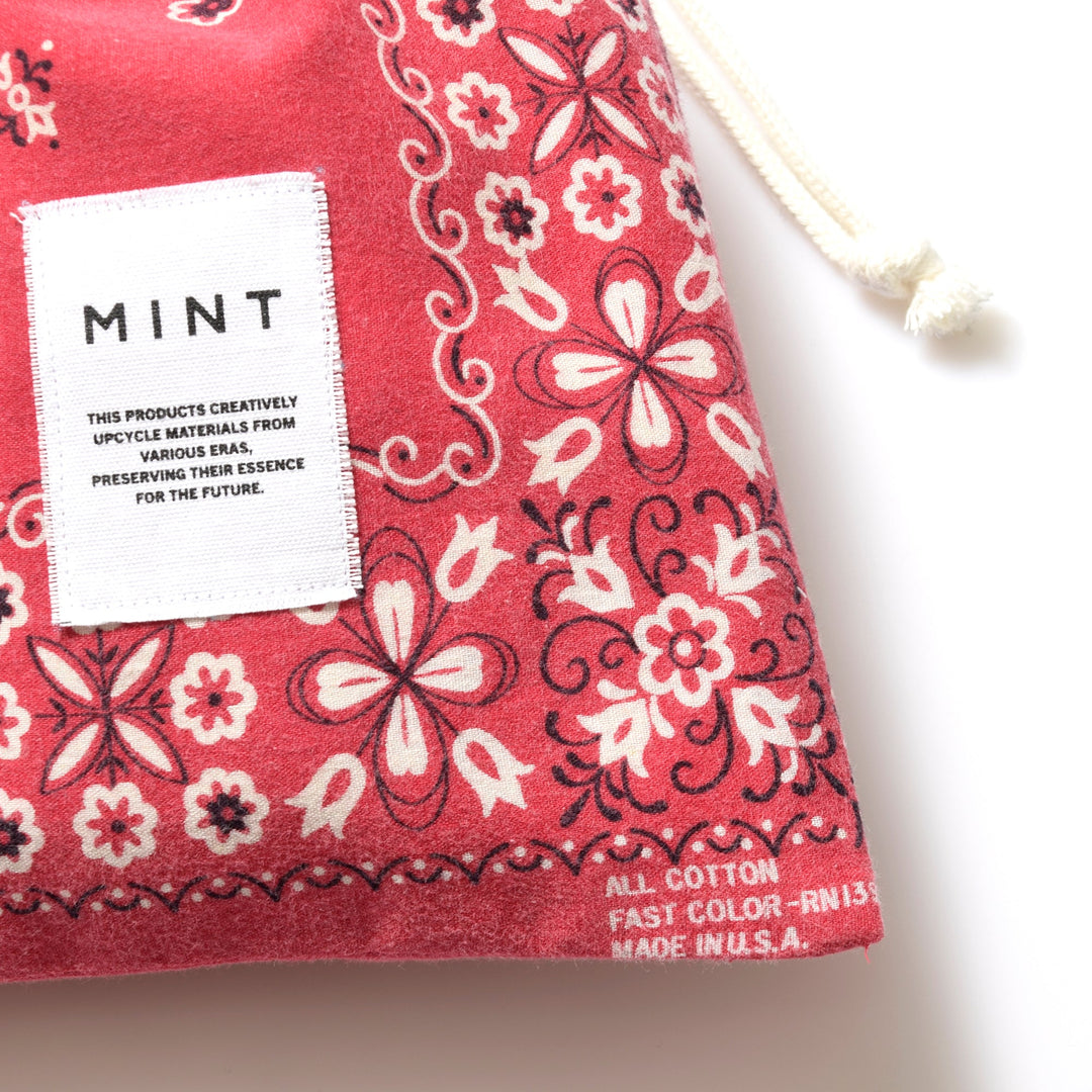 ヴィンテージバンダナ 巾着ポーチ Lサイズ（赤） / MINT Upcycled