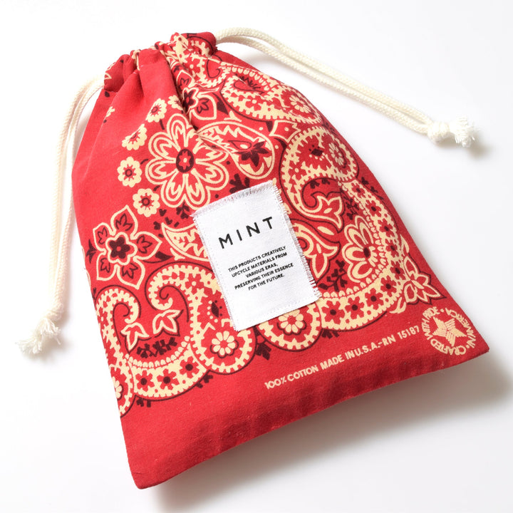 ヴィンテージバンダナ 巾着ポーチ Lサイズ（赤） / MINT Upcycled