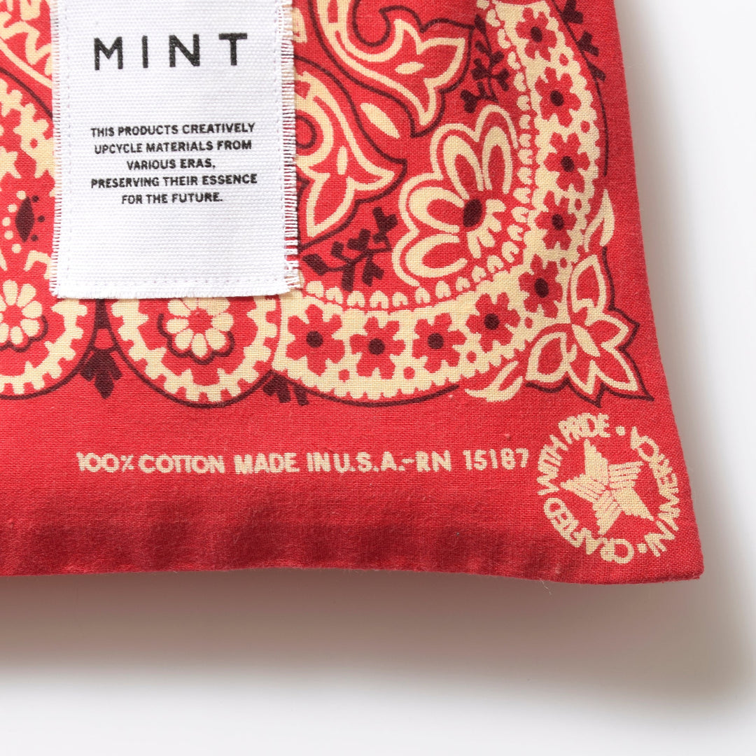 ヴィンテージバンダナ 巾着ポーチ Lサイズ（赤） / MINT Upcycled