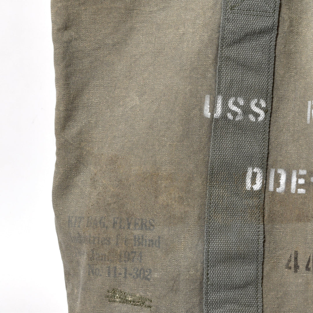 ミリタリー ラージ トートバッグ / MINT Upcycled