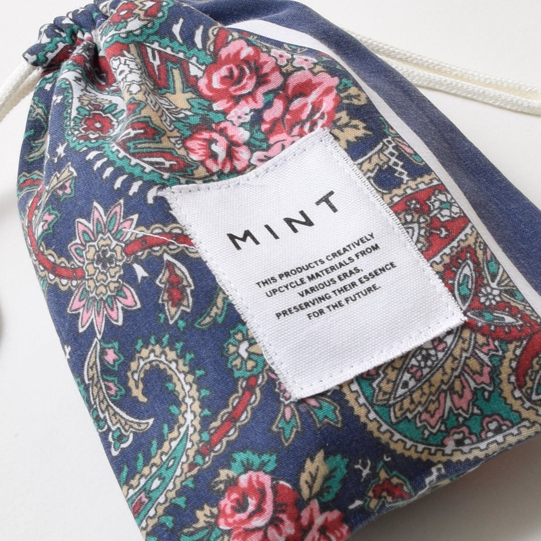 ヴィンテージバンダナ 巾着ポーチ Sサイズ（総柄） / MINT Upcycled