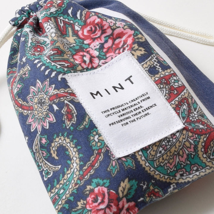 ヴィンテージバンダナ 巾着ポーチ Sサイズ（総柄） / MINT Upcycled