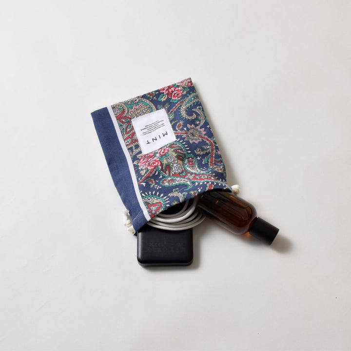 ヴィンテージバンダナ 巾着ポーチ Sサイズ（総柄） / MINT Upcycled