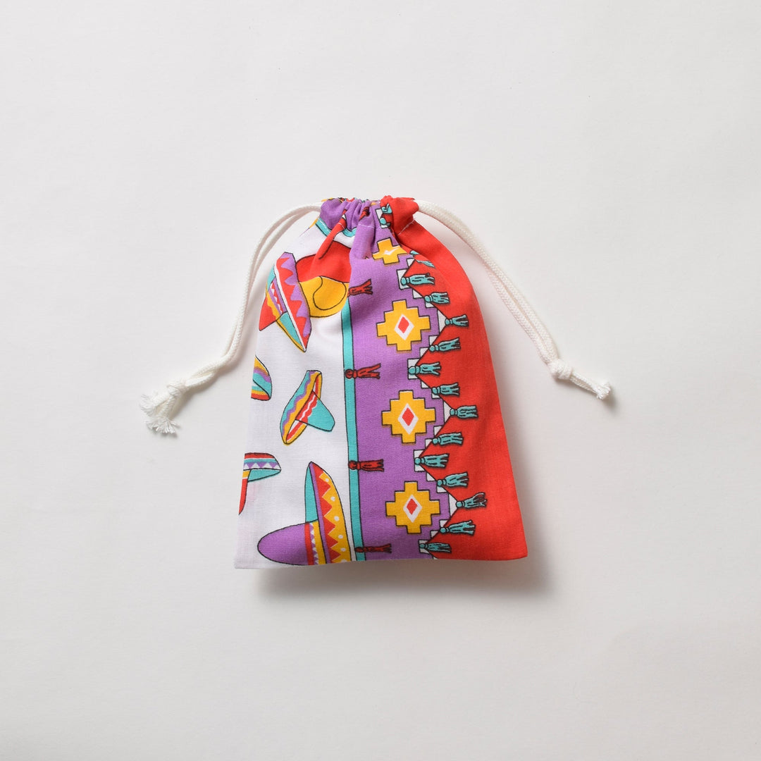 ヴィンテージバンダナ 巾着ポーチ Sサイズ（総柄） / MINT Upcycled