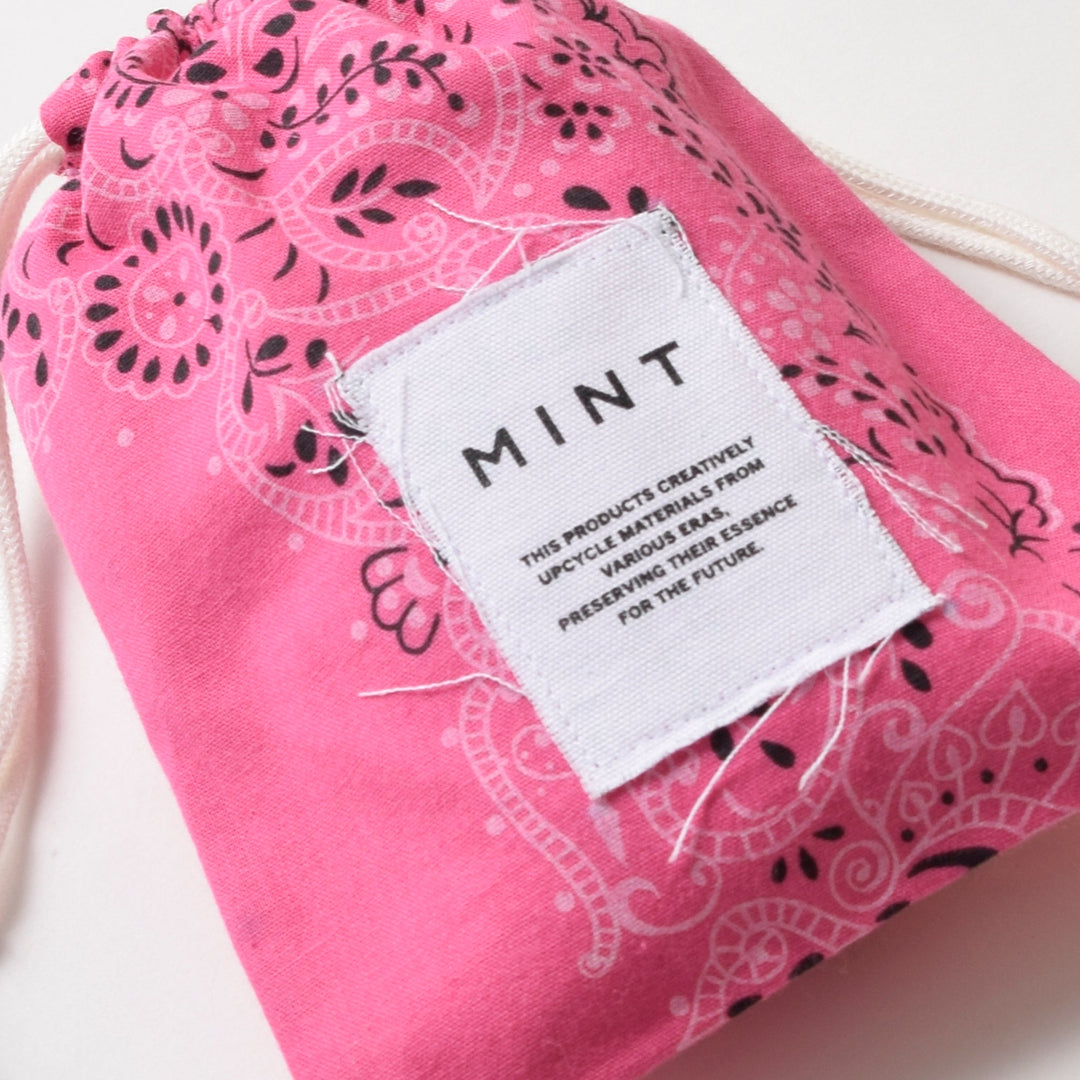 ヴィンテージバンダナ 巾着ポーチ Sサイズ（ピンク） / MINT Upcycled
