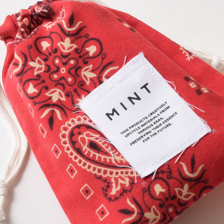 ヴィンテージバンダナ 巾着ポーチ Sサイズ（赤） / MINT Upcycled