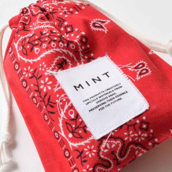 ヴィンテージバンダナ 巾着ポーチ Sサイズ（赤） / MINT Upcycled