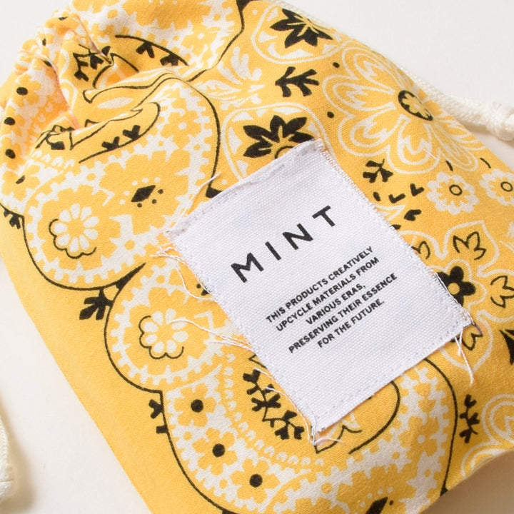 ヴィンテージバンダナ 巾着ポーチ Sサイズ（黄色） / MINT Upcycled